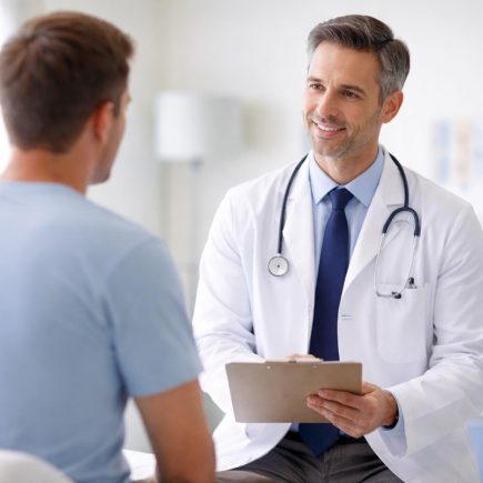 salle-consultation-medicale-medecin-patient